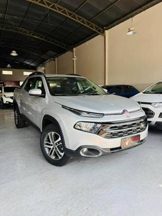 FIAT TORO 1.8 16V EVO FLEX FREEDOM AT6 FIAT TORO 1.8 16V EVO FLEX FREEDOM AT6